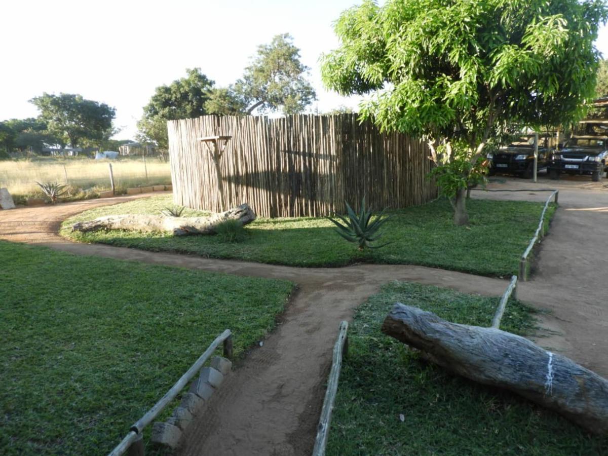 Bongan Safari Lodge Mbabat Luaran gambar
